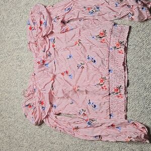 NWOT H&M Longsleeve Red Stripes Blouse